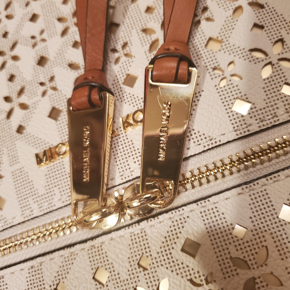 (SOLD) Michael Kors Rhea Backpack - Picture 5 of 8